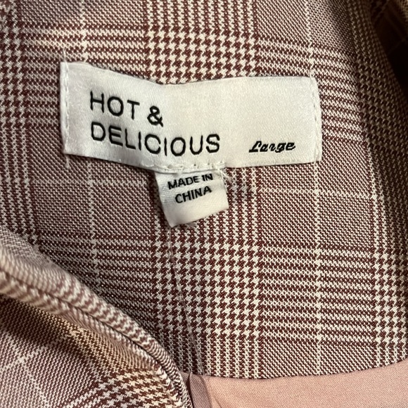 Hot & Delicious mauve pink plaid trench coat, size large, NWT. - Picture 6 of 13